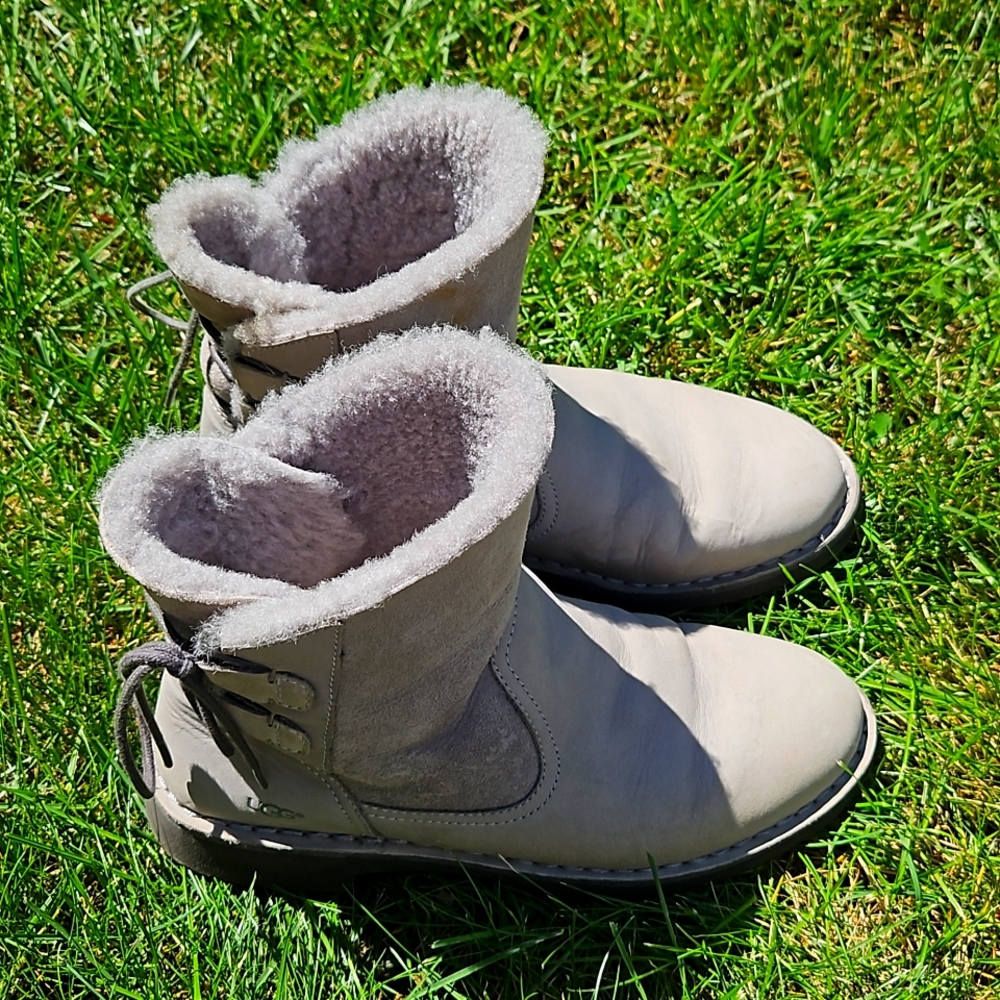 UGGS boots